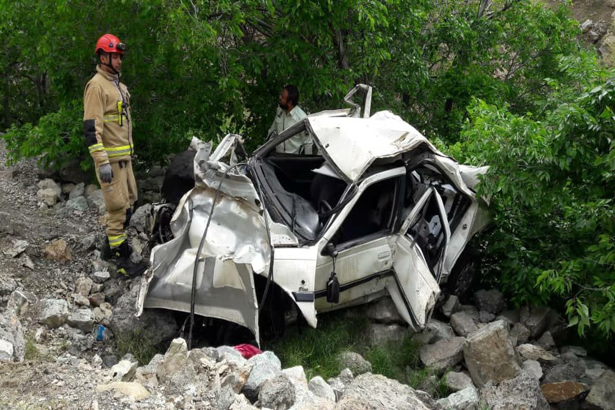 حادثه رانندگی وحشتناک در بزرگراه خرازی/آخرین آمار جان باختگان/سقوط یک خودرو به دره ۱۵۰ متری