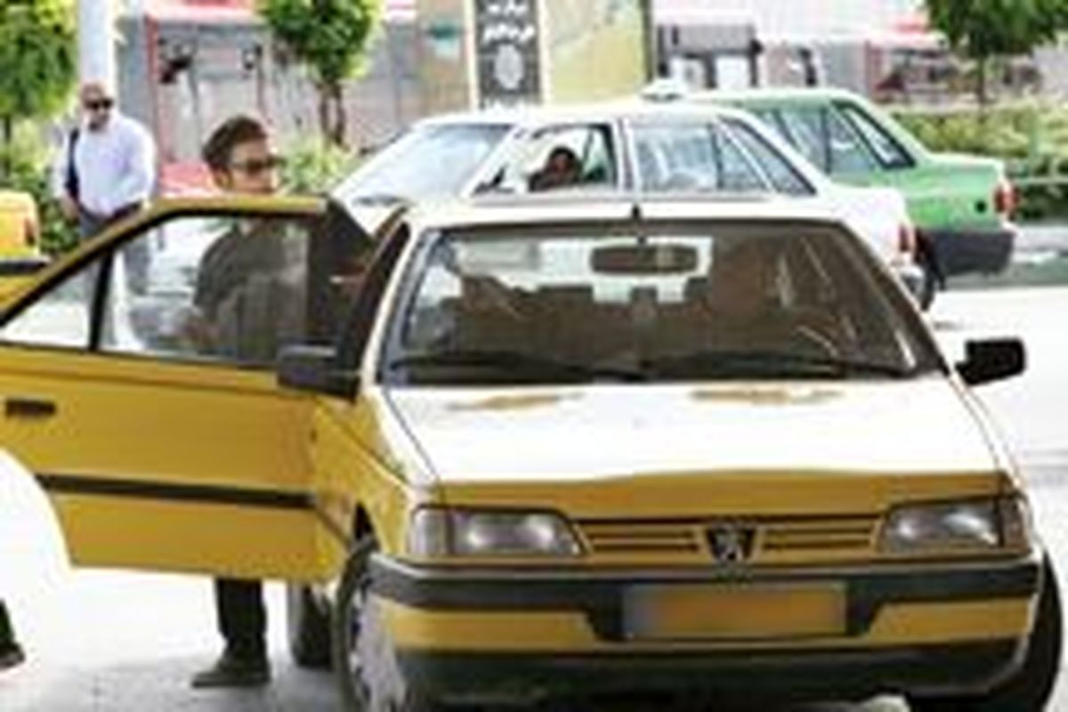 طرح ضربتی جلوگیری از فعالیت تاکسی‌های غیرمجاز در قزوین آغاز شد