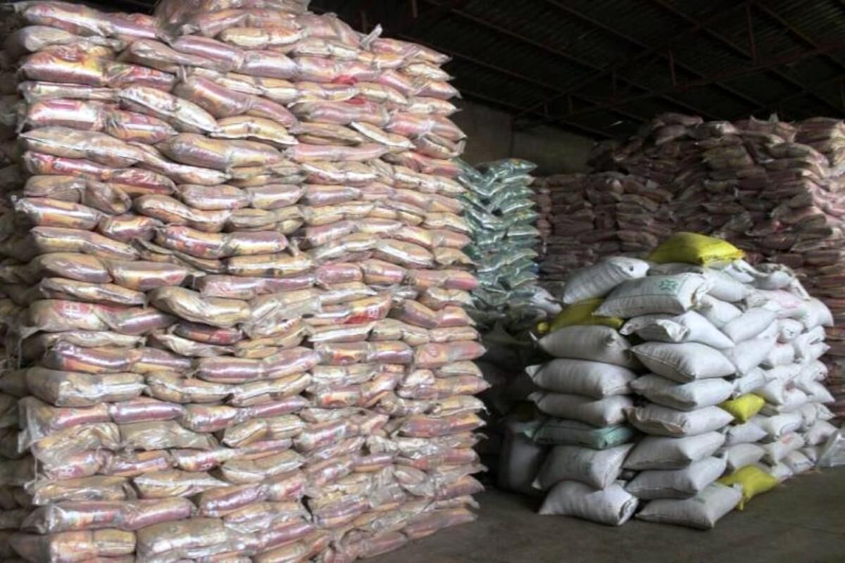 کشف ۲۴۰ میلیارد ریال برنج احتکار شده در اهواز