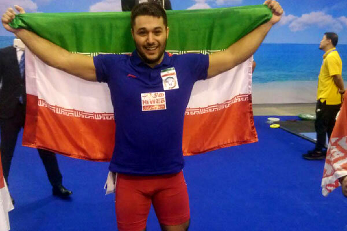 خداحافظی نایب قهرمان وزنه‌برداری جهان بخاطر رییس هیات آذربایجان‌غربی از دنیای قهرمانی