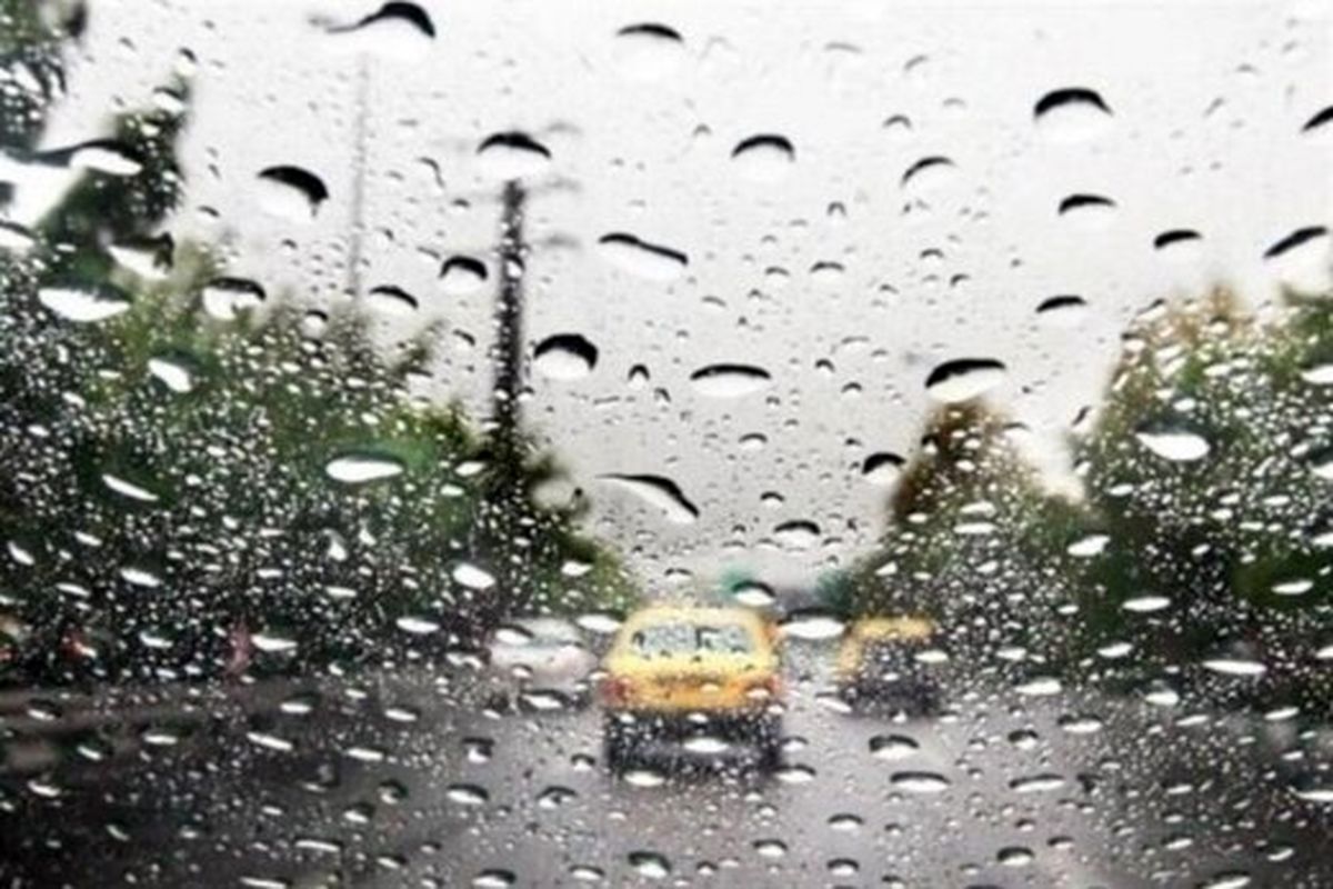 بارانی بودن جاده‌های ۵ استان