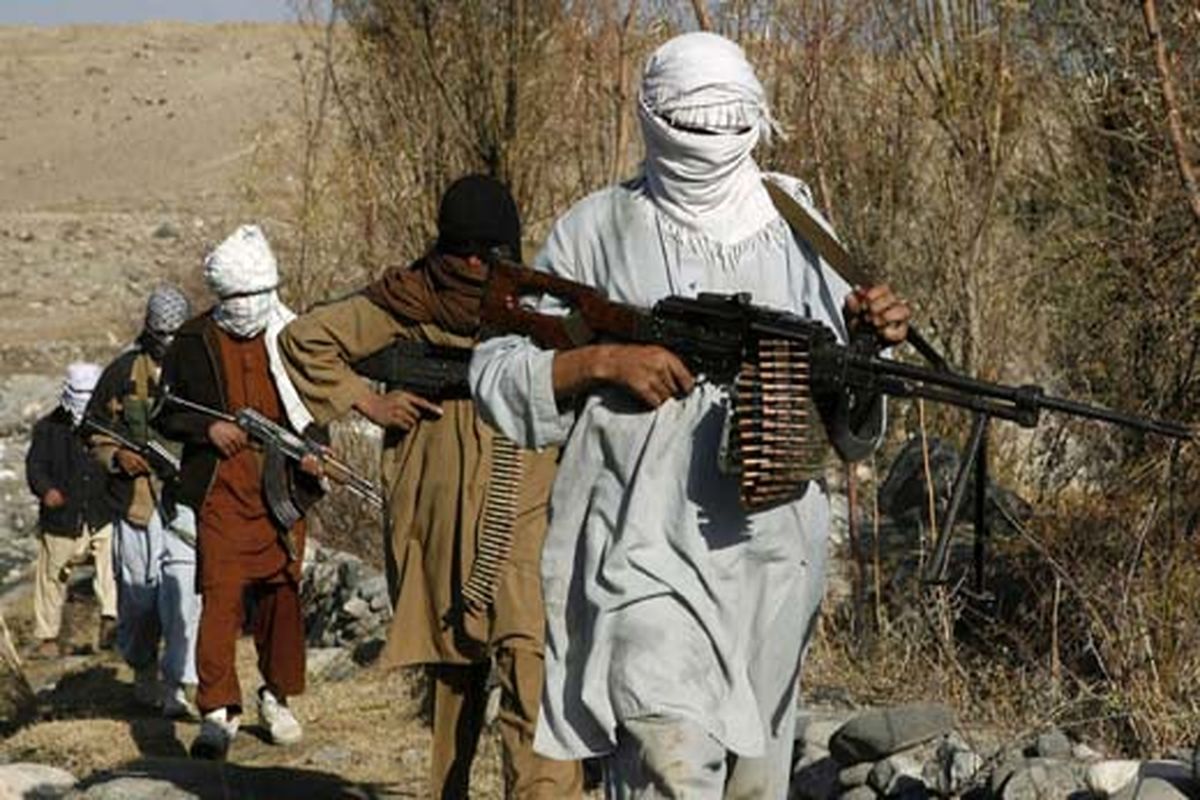 حمله طالبان به نیرو‌های امنیتی افغانستان با پوشش زنانه!