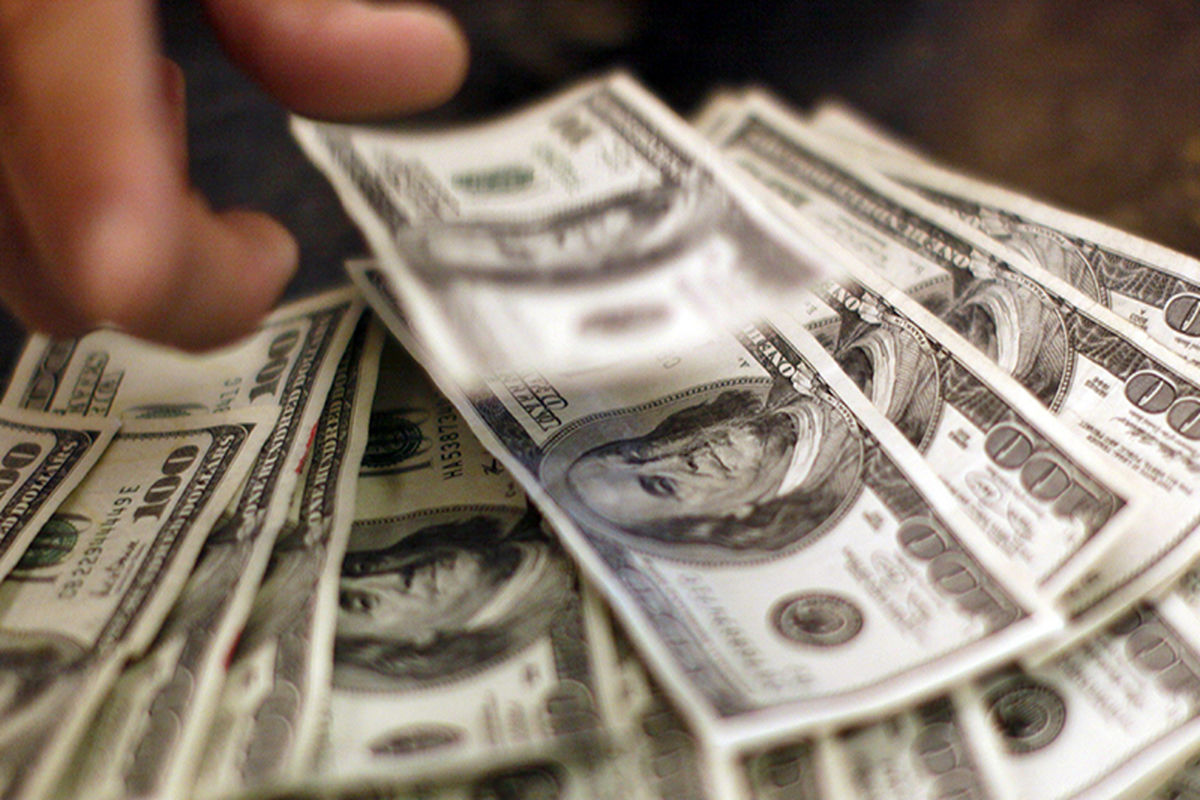 دلار ۱۷ هزار تومانی در صرافی ملی