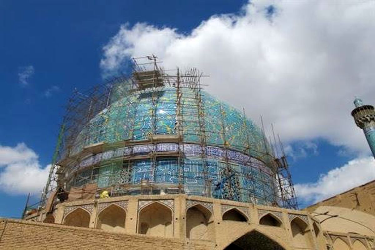 گنبد مسجد امام از داربست‌ها آزاد می‌شود