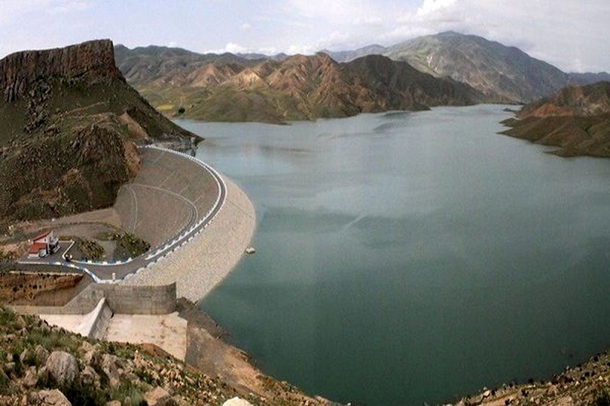کاهش ۲.۵ درصدی آب سدهای آذربایجان غربی نسبت به سال گذشته