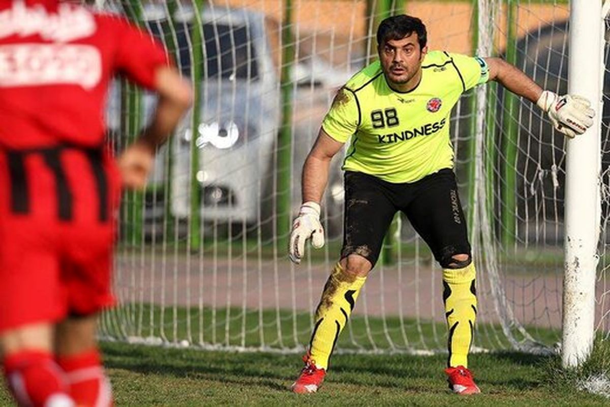 برای رسیدن به دروازه تیم ملی، پول و پارتی نداشتم/ ضربات میهایلوویچ در جام‌جهانی ۹۸ مانند آرپی‌جی۷ بود/ نیم‌لبریتی هم نیستم چه برسد به سلبریتی/ قبل از پیوستن به پرسپولیس تا آستانه رفتن به استقلال هم قرار داشتم