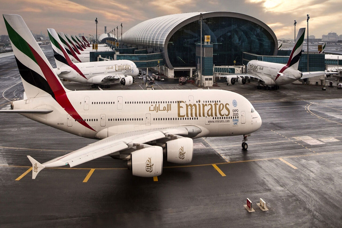 کرونا شمار کارکنان هواپیمایی امارات را کاهش می دهد
