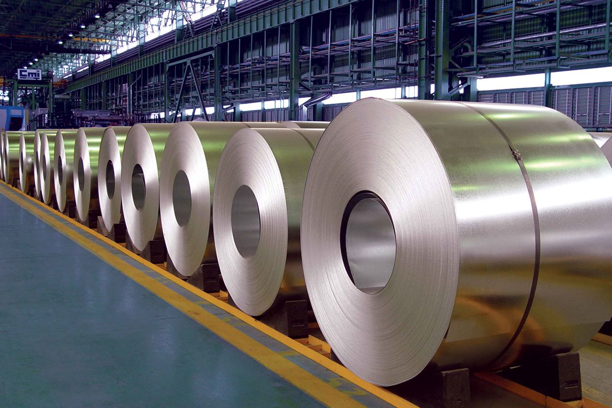 افتتاح کارخانه های جدید در سنگان توازن زنجیره فولاد را افزایش می دهد