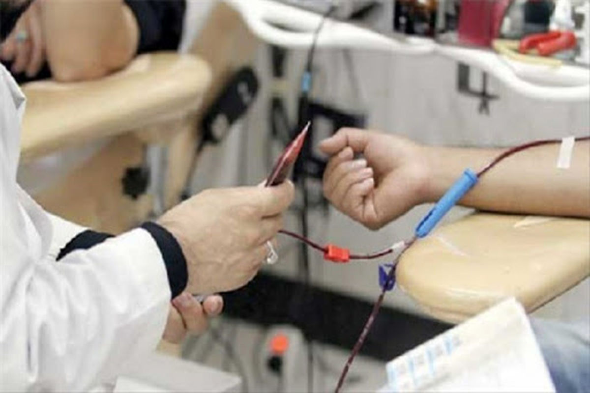 ۶ میلیون نفر در تهران واجد اهدای خون/ درخواست کمک از مدیریت شهری برای فرهنگ‌سازی اهدای خون