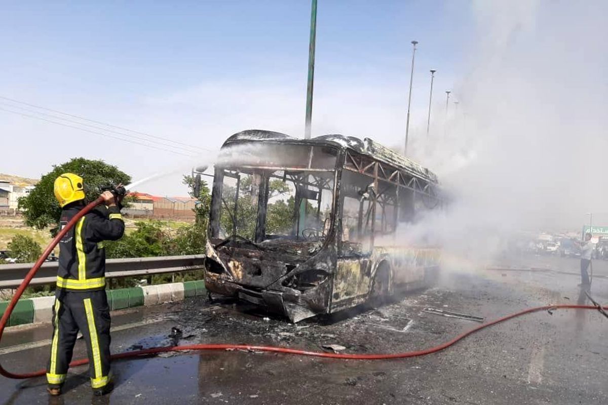 جزییات جدید از آتش سوزی اتوبوس در مسیر تبریز