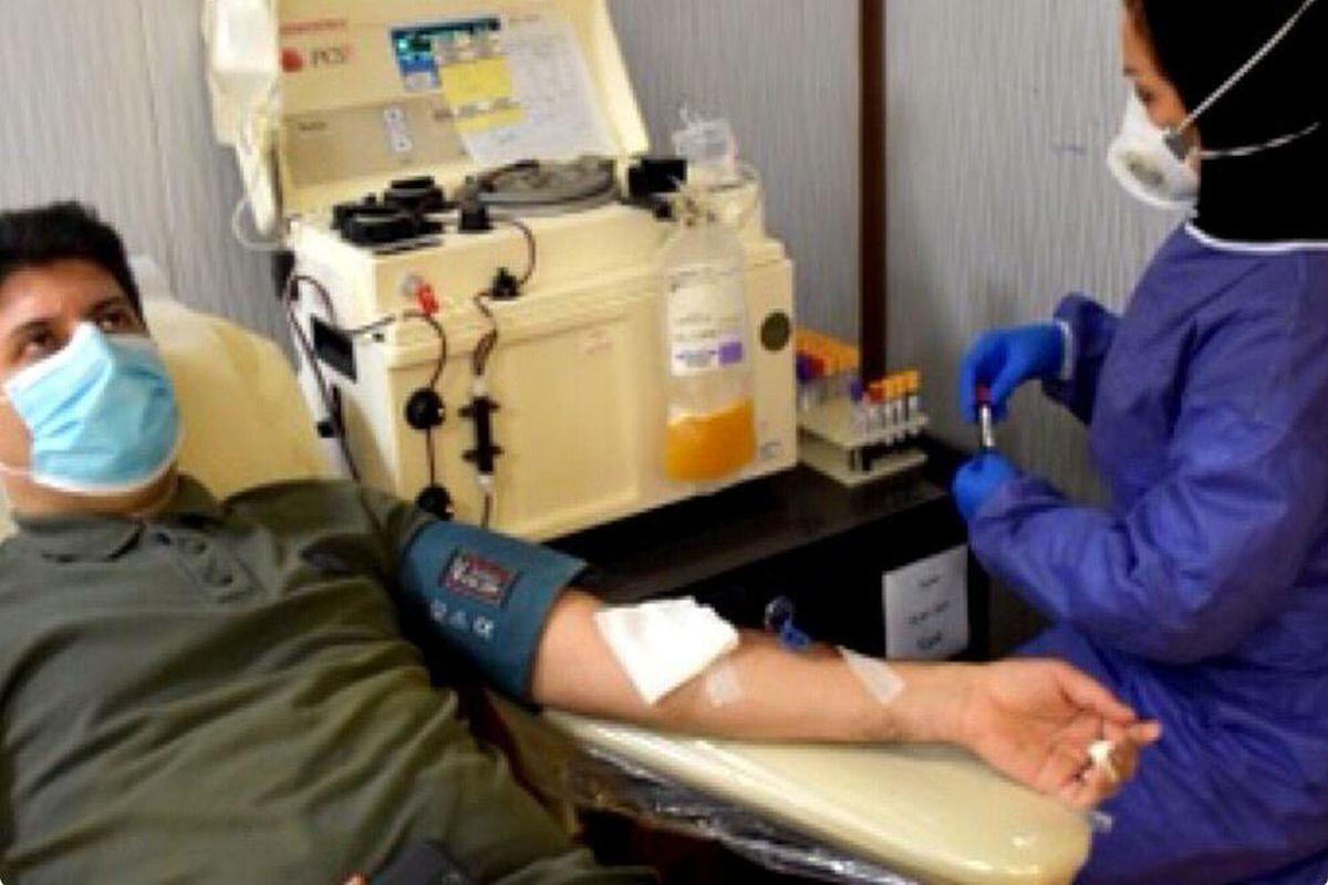 نخستین گروه بیماران بهبود یافته آبادانی پلاسمای خون خود را اهدا کردند
