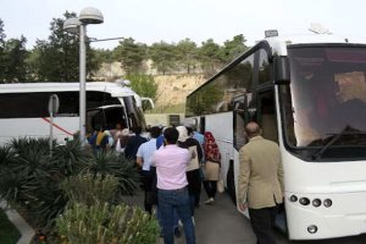 برخورد با ۱۴ تور غیر مجاز گردشگری در قزوین