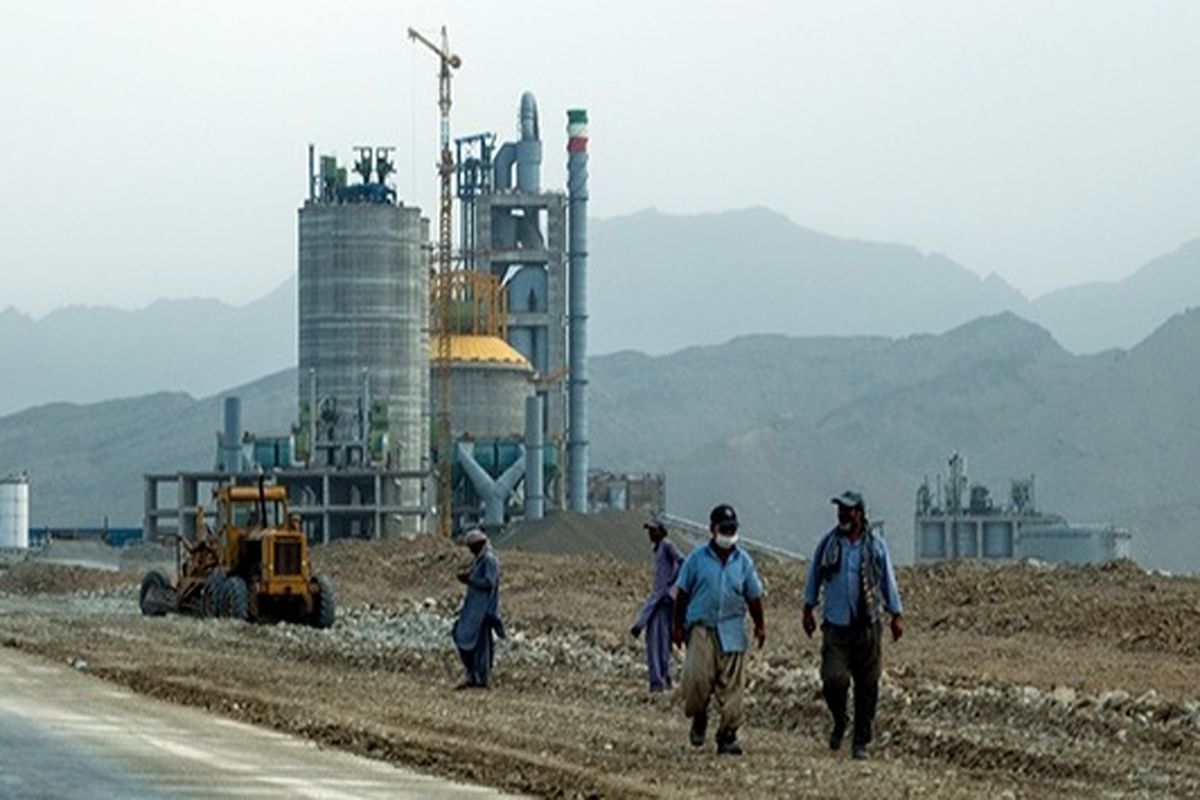 بهره‌برداری از کارخانه سیمان «تیس» در راسک سیستان و بلوچستان