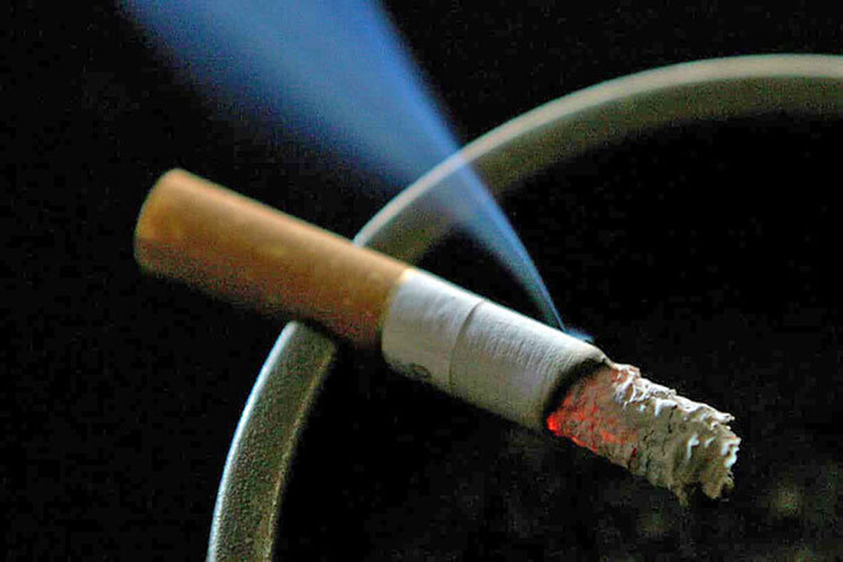 بیش از ۳۰۰ هزار نفر سیگار را از ترس کرونا ترک کردند