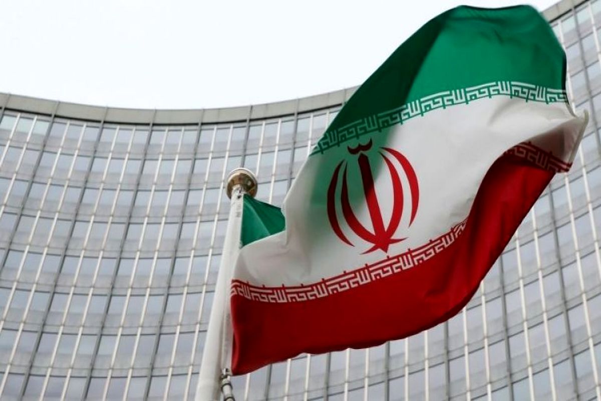 تلاش های آمریکا برای ادامه تحریم های ایران در سایه همراهی آژانس