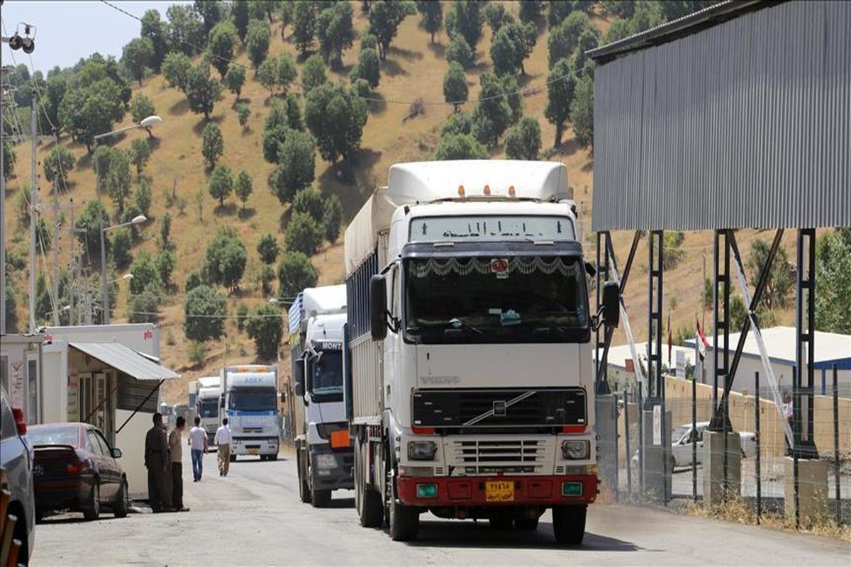 صادرات بیش از ۷۰۰ تن کالای استاندارد از مرز مهران