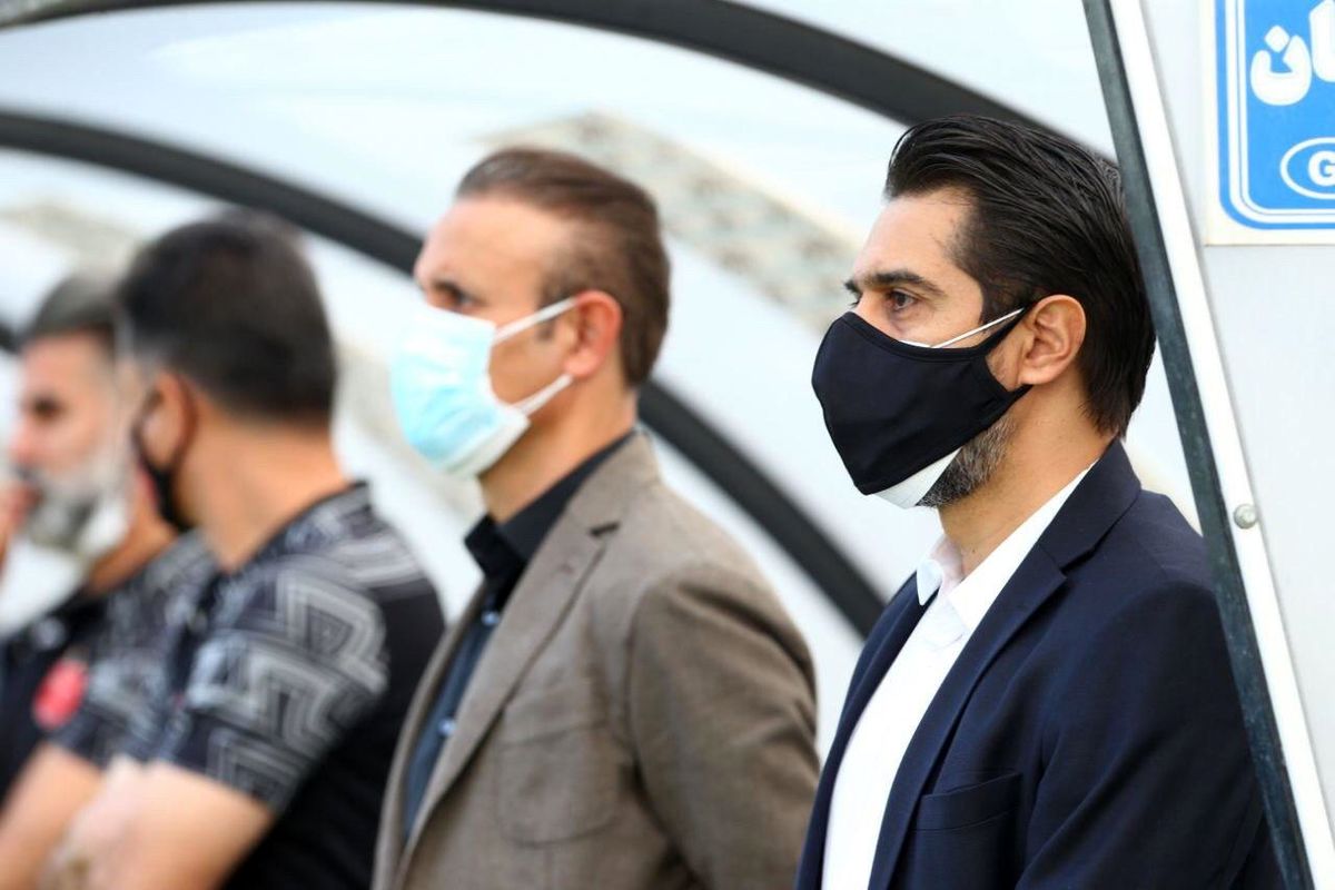 حضور پیروانی و گل‌محمدی بر سر مزار اولادی