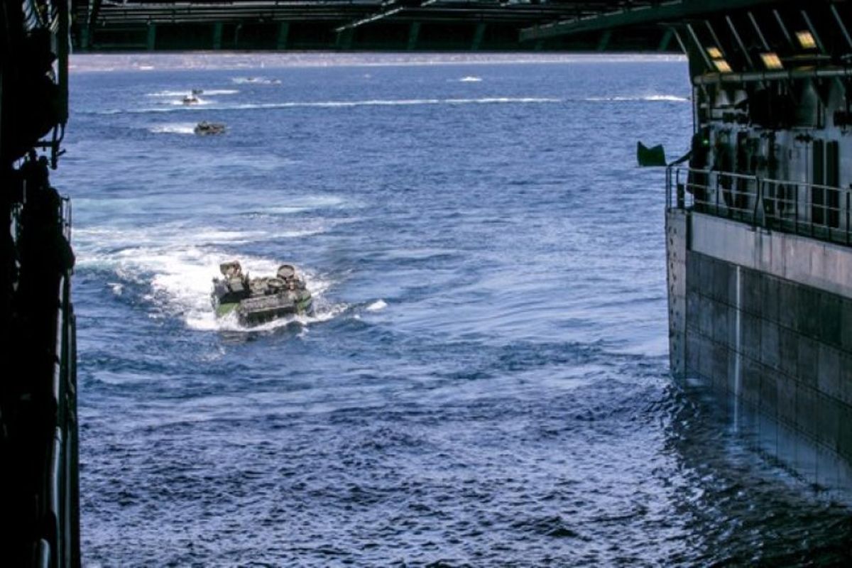 مرگ ۹ تفنگدار دریایی در حادثه زره‌پوش آبی-خاکی