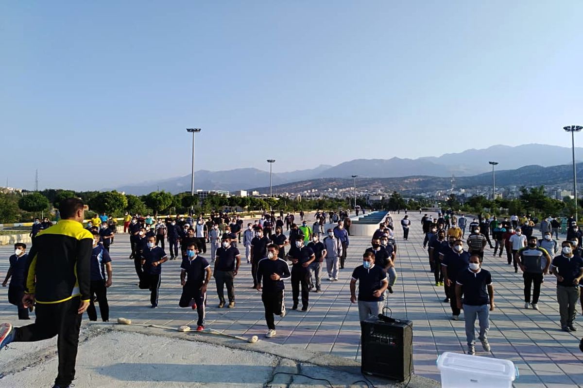 اجرای ورزش صبحگاهی نیروهای انتظامی در شهر یاسوج