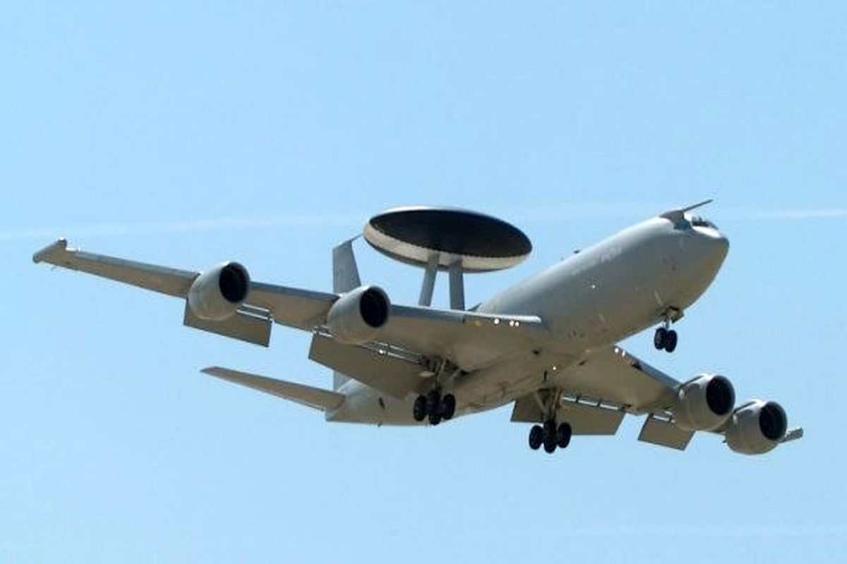 هواپیماهای جاسوسی، اطلاعات معترضان در شهرهای مختلف را رصد می کند