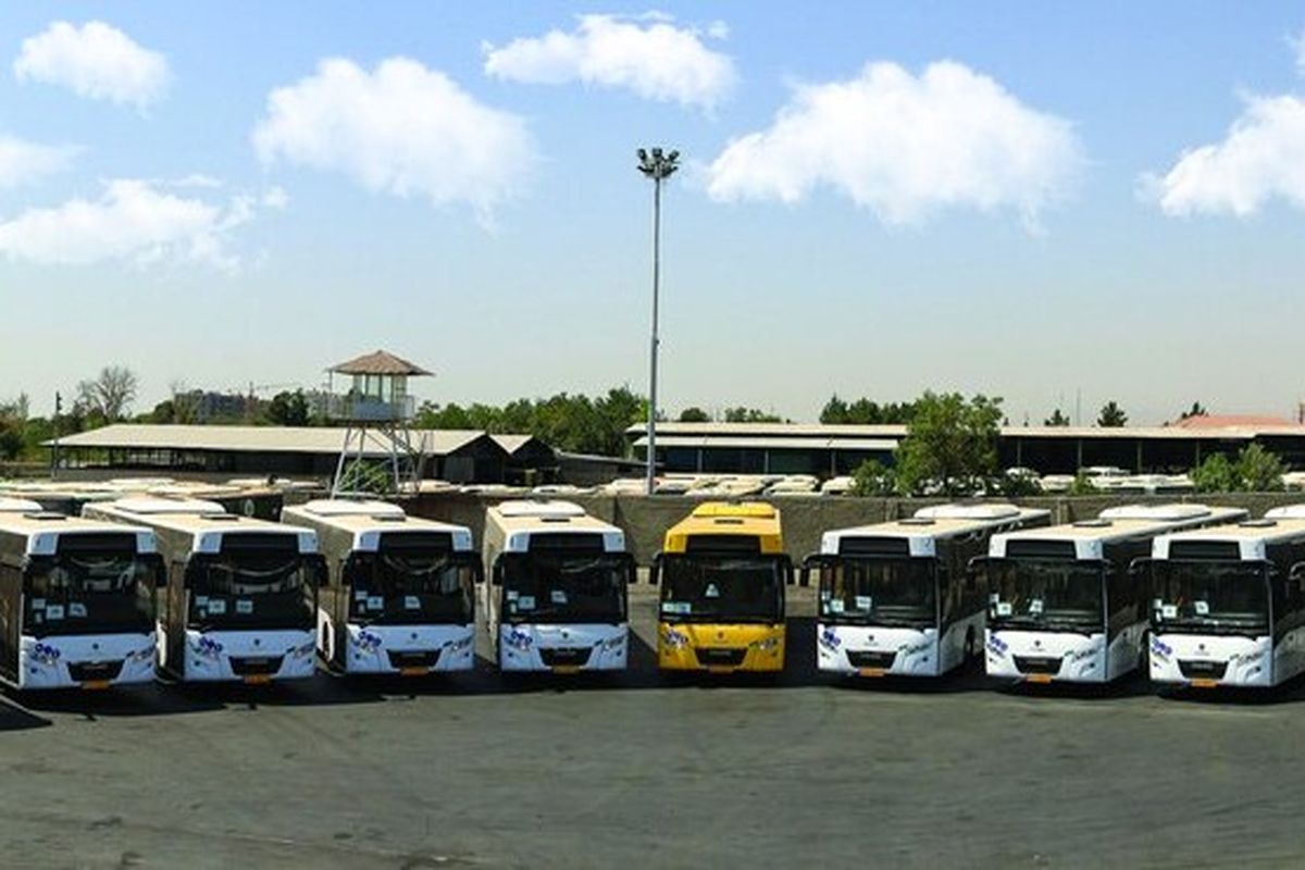 ۱۵ اتوبوس جدید به ناوگان حمل ونقل عمومی کرج افزوده شد