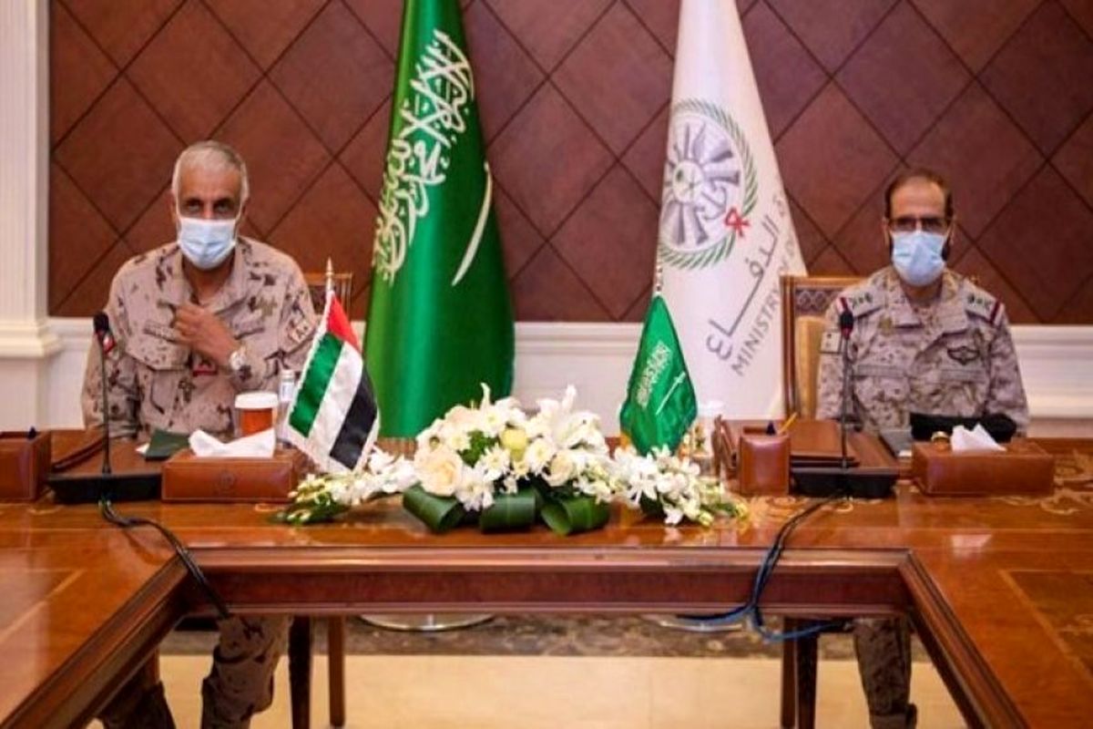 دیدار فرمانده ائتلاف سعودی با فرمانده اماراتی