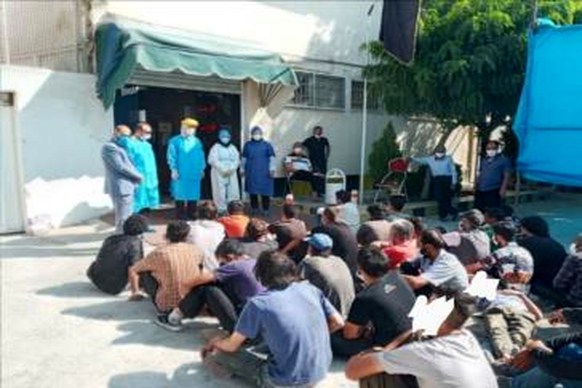 غربالگری معتادین متجاهر جمع آوری شده در کمپ طلوع سبزرهایی
