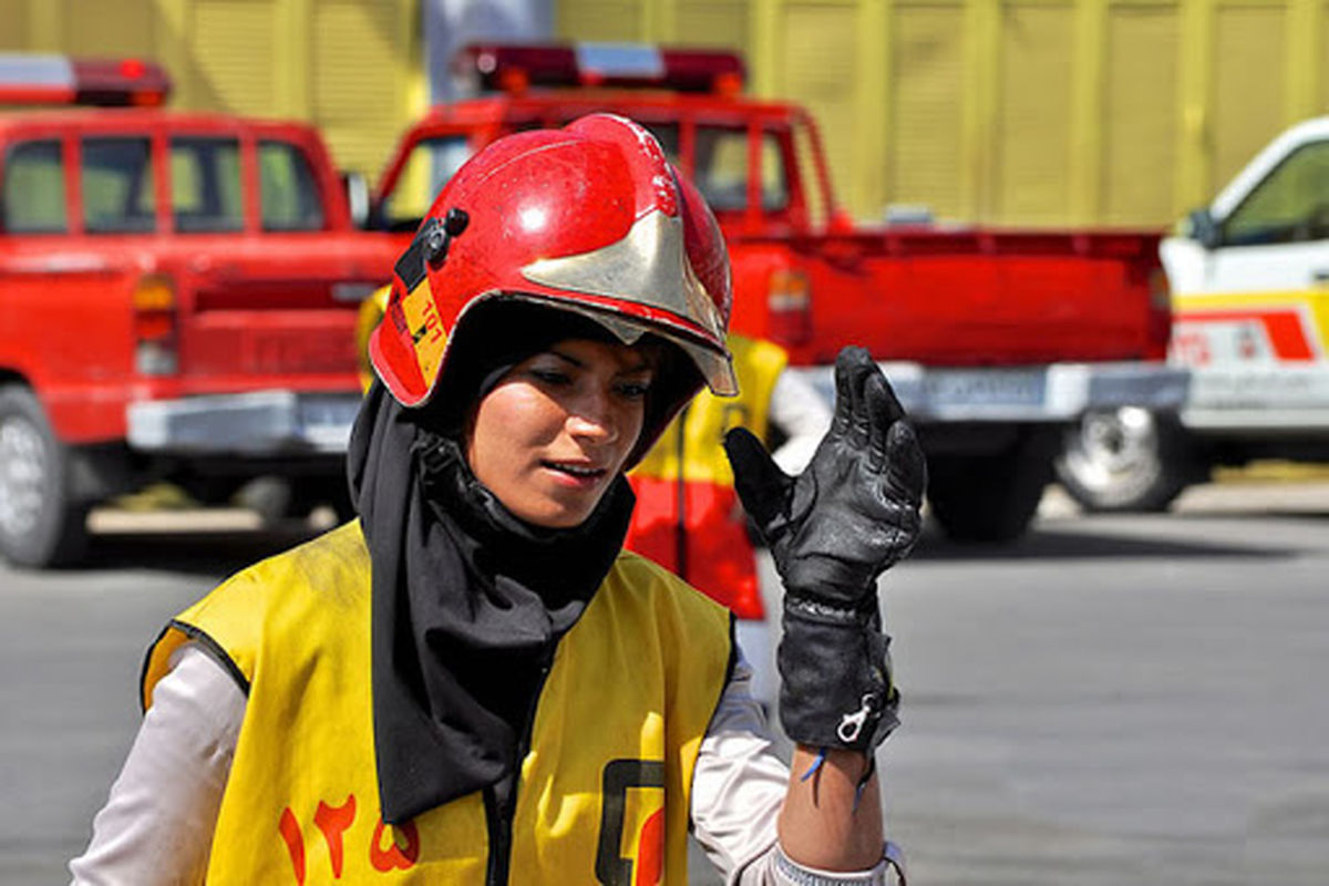 جزئیات استخدام زنان در سازمان آتش نشانی