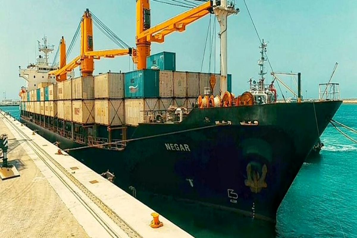 پهلوگیری دهمین کشتی حامل گندم اهدایی هند به افغانستان در بندر چابهار