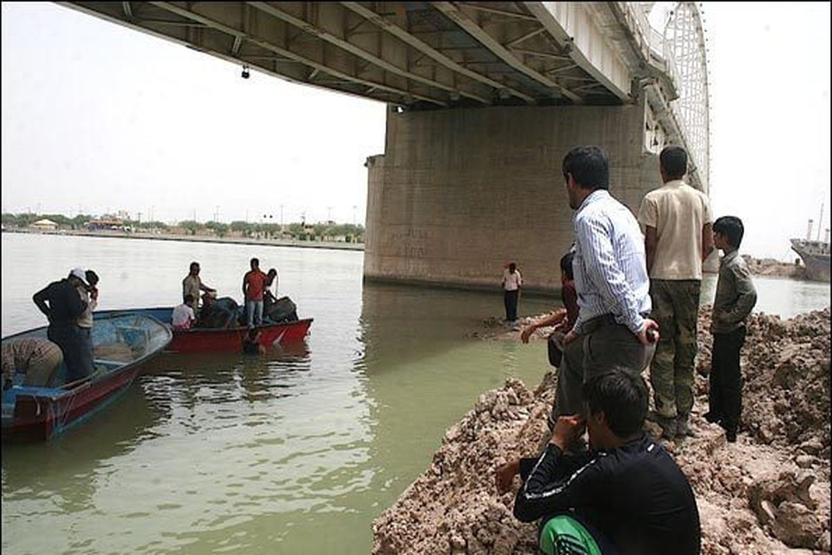 خودکشی زن ۲۵ ساله از روی پل علی بن مهزیار اهوازی