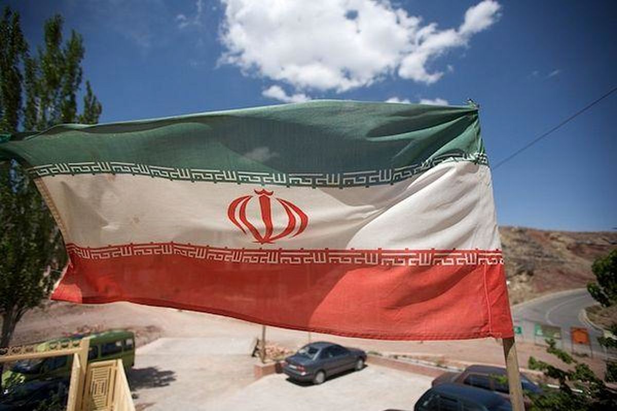 شش دلیل چرخش ایران به شرق