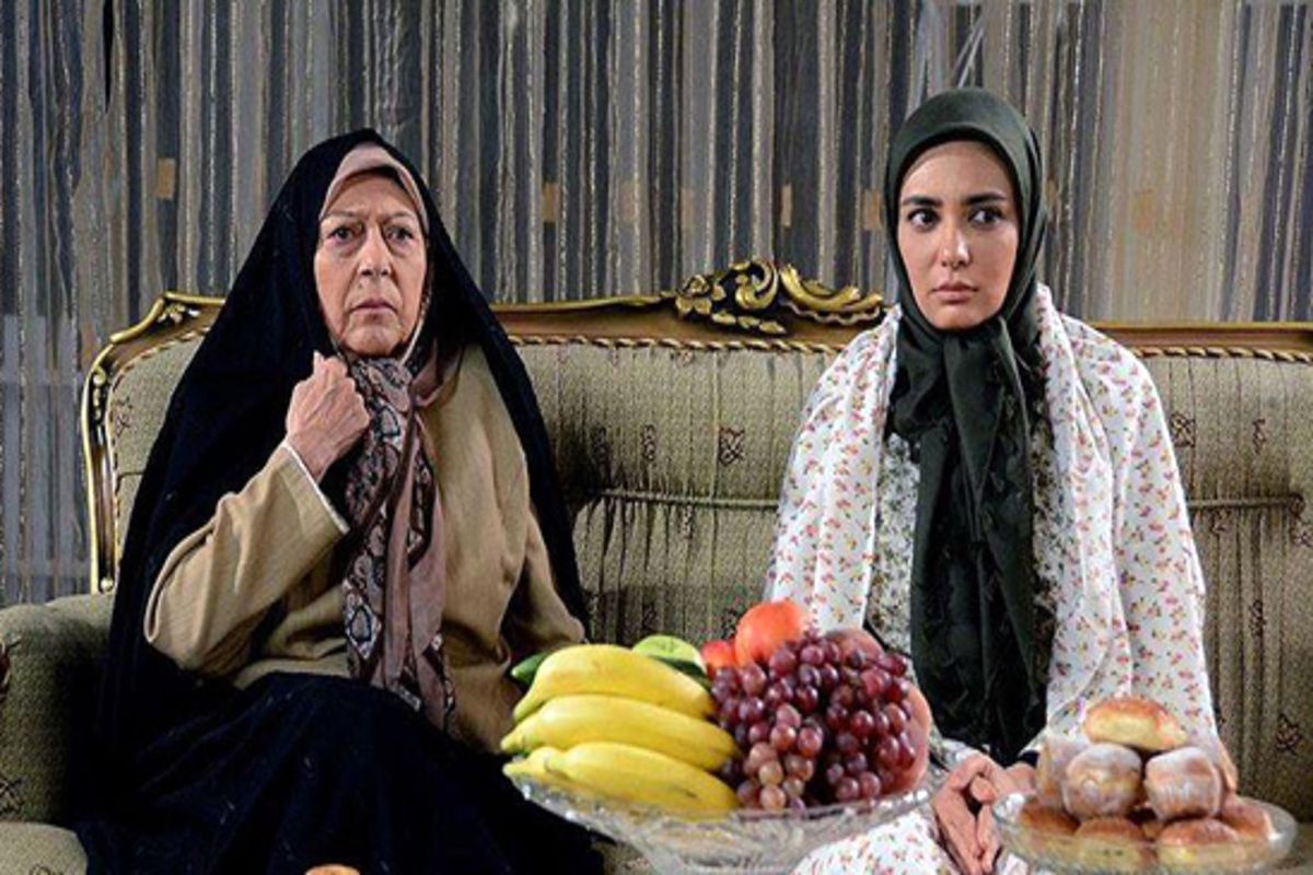 بهرنگ توفیقی تلویزیون به «پشت‌بام تهران» می‌برد