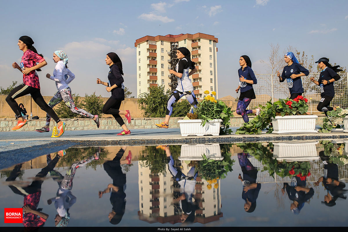 رکوردشکنی بانوان رشته دوومیدانی به رغم محدودیت‌ها/ زنان ایران مایه اعتبار کشورمان هستند