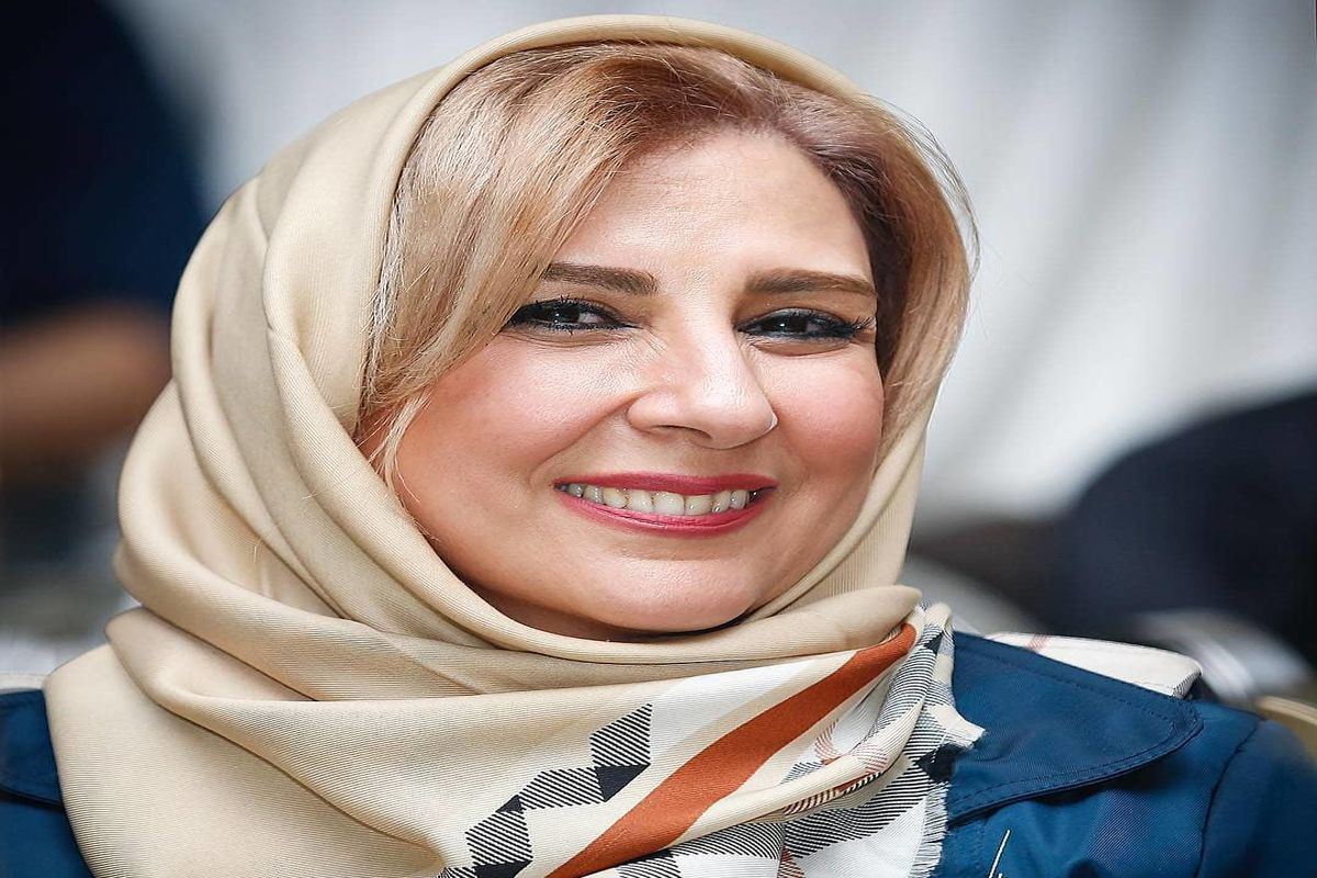 مرجانه گلچین به ویلا پیوست