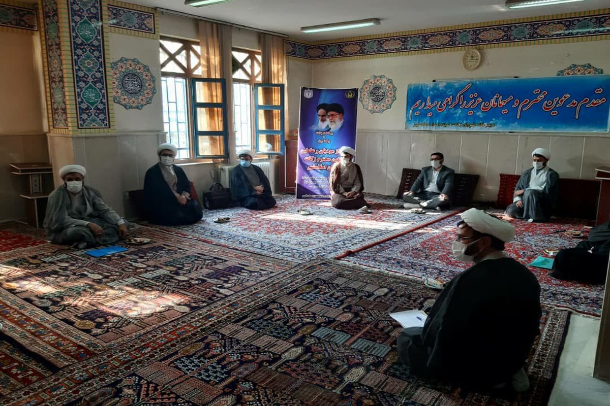 تجلیل از مؤدیان، مبلغان و عاملان زکات شهرستان اسلامشهر برگزار شد