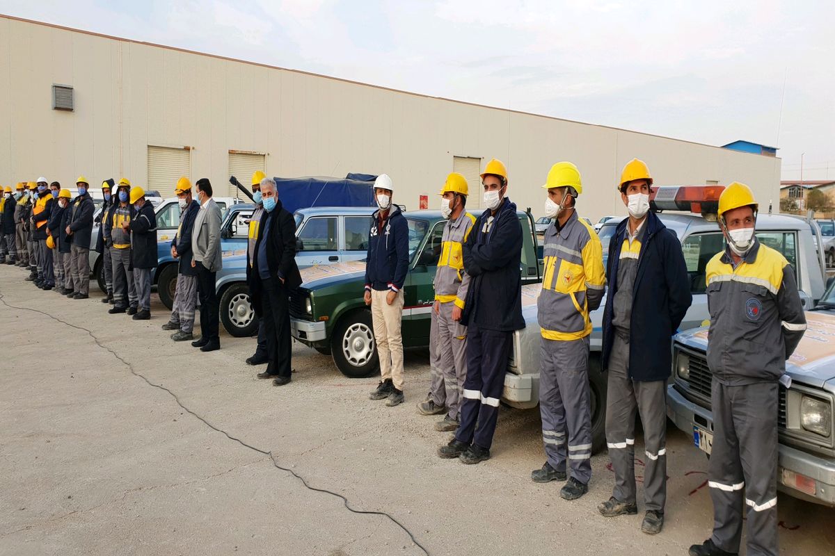 مانور جهادی بازسازی شبکه های توزیع برق در منطقه صنعتی لیای قزوین اجرا شد