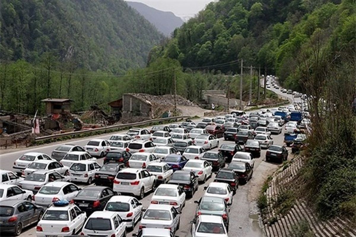 ترافیک فوق سنگین در چالوس و آزادراه کرج_ تهران