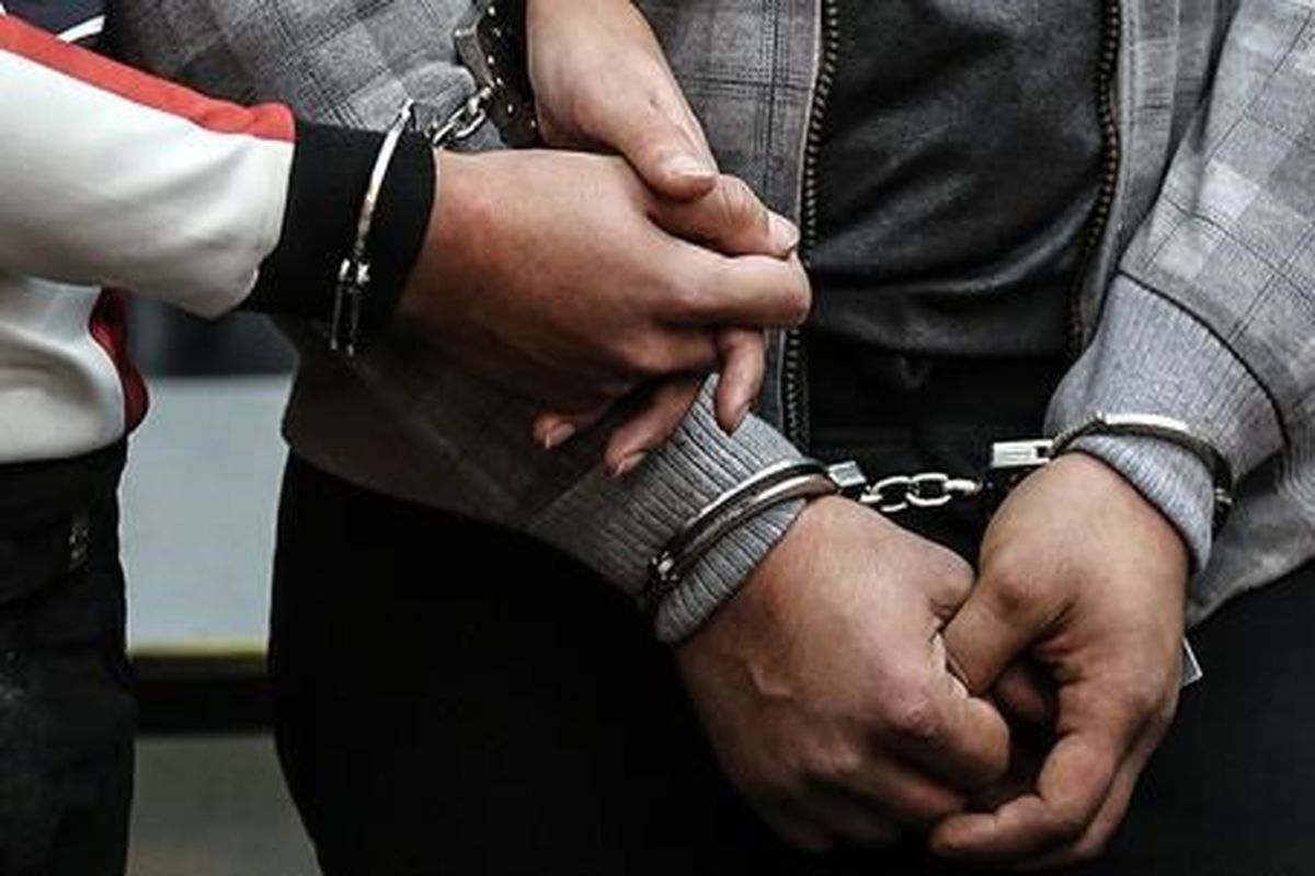 دستگیری ۲ سارق خودرو با ۲۱ فقره اعتراف
