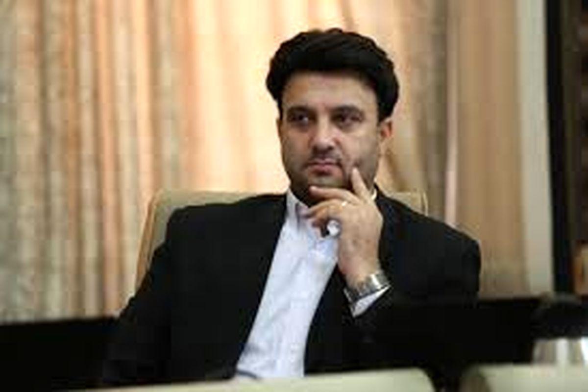 مجلس باید در اصلاح قانون مالیات بر ارزش افزوده با شوراها مشورت می‌کرد