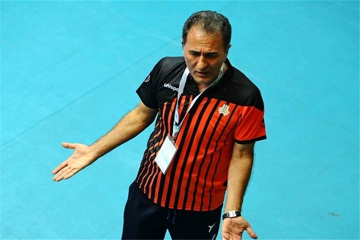 دستیار مربی پرافتخار، هدایت تیم لیگ برتری را قبول کرد+ عکس