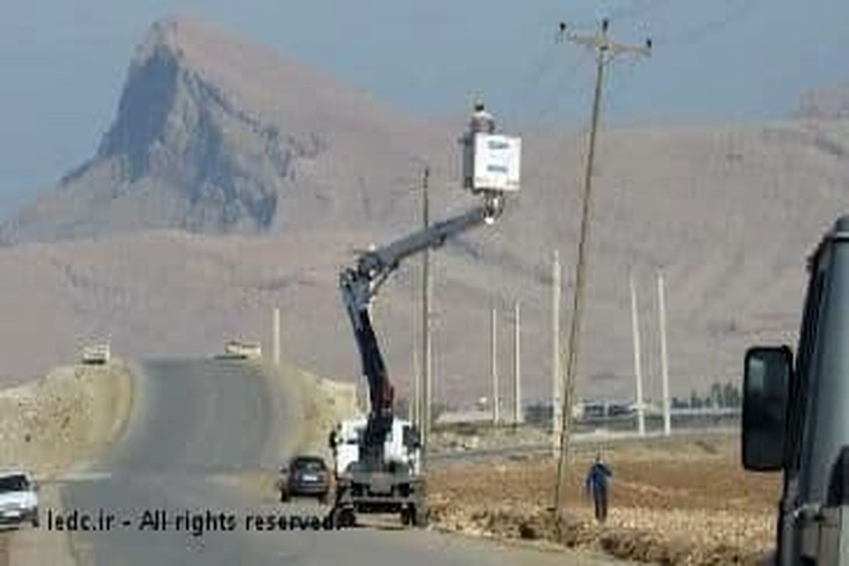 اجرای اصلاح ولتاژ شبکه ۹۵۴ مشترک در استان