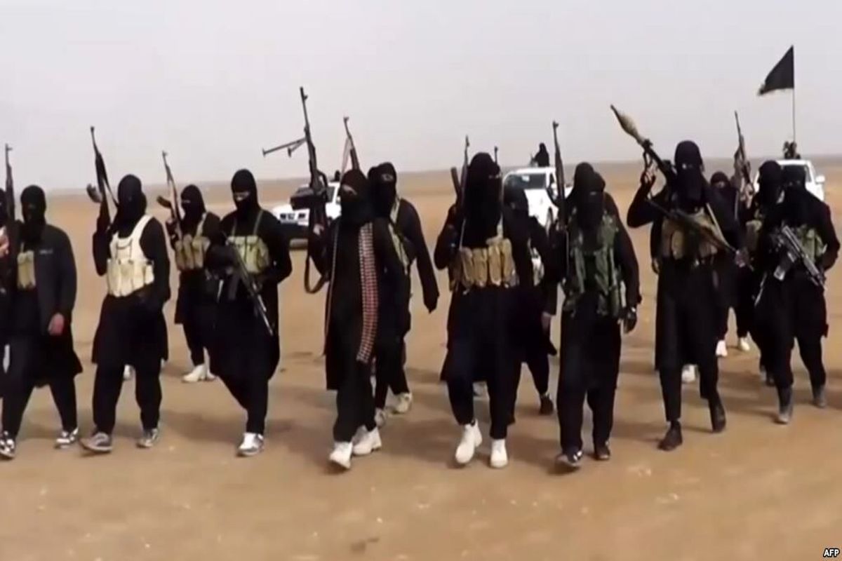 ۴۰ تروریست داعشی به پایگاه‌های آمریکا منتقل شدند