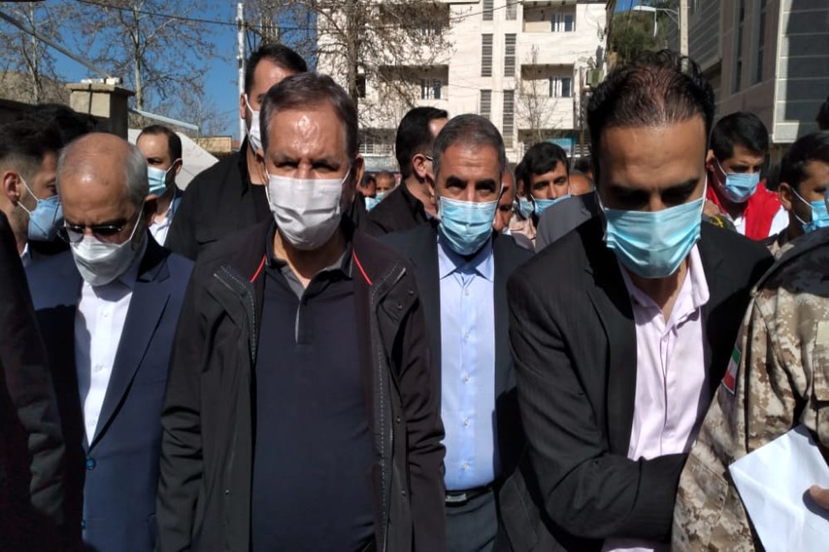 همانطوری که دنا استوار است با کمک مردم سی سخت را خواهیم ساخت/ما اینجا هستیم تا غم مردم سی سخت را برطرف کنیم/دولت در کنار شماست