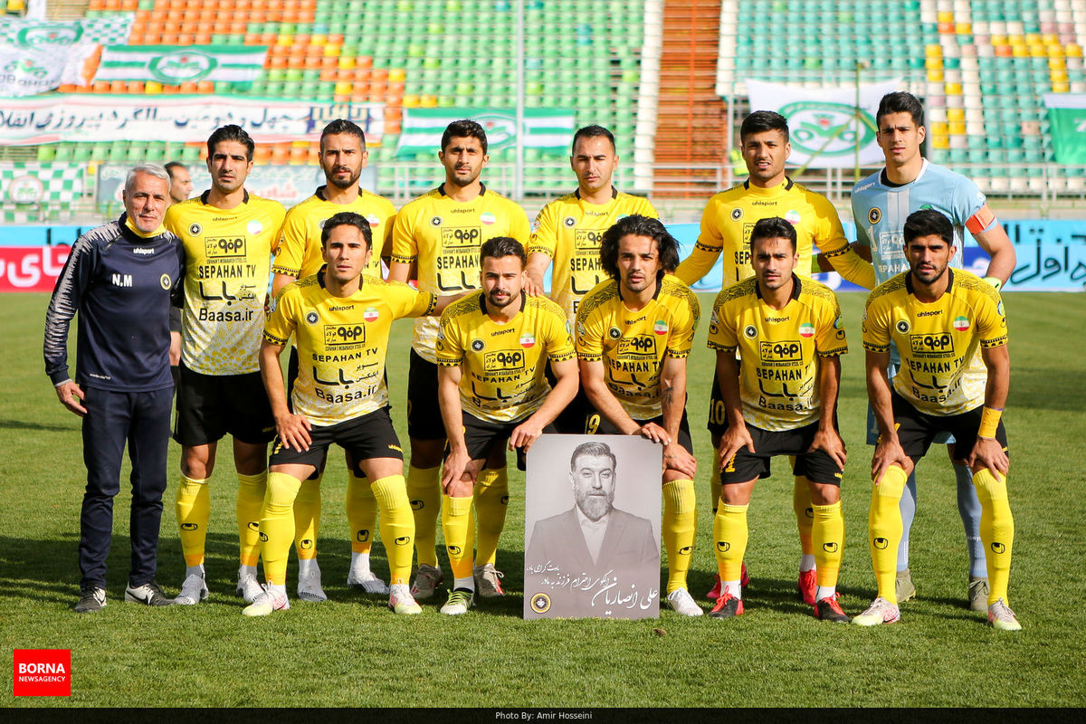 کرونا زمان بازی اصفهان را عوض کرد!
