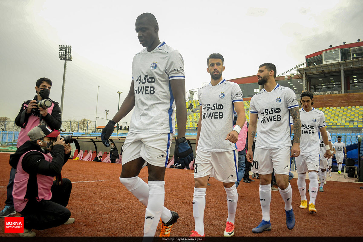 استقلالی‌ها تست کرونا دادند