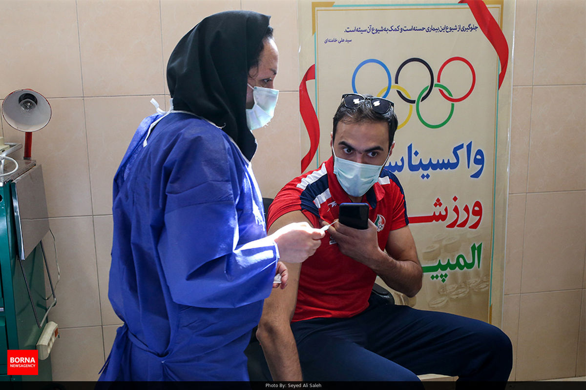 وزارت ورزش و جوانان با گرفتن سهمیه واکسن ورزشکاران کار بزرگی انجام داد/ ببینید