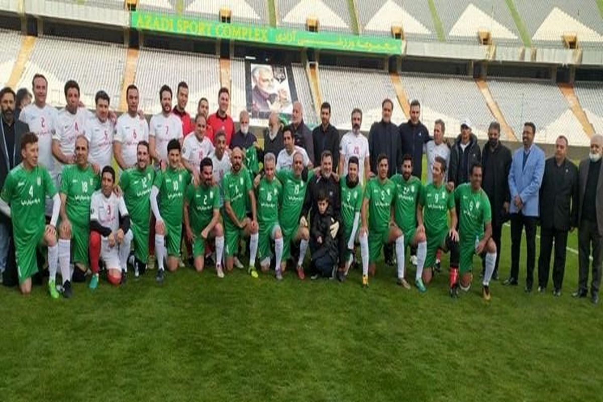 برتری ملی‌پوشان مقابل منتخب سرخابی‌ها