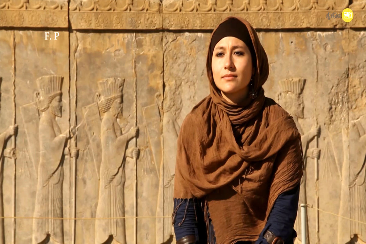 «ارمغان» روایتی از پیش آمدن اتفاقات جالب برای دختر آمریکایی از بدو ورود به ایران