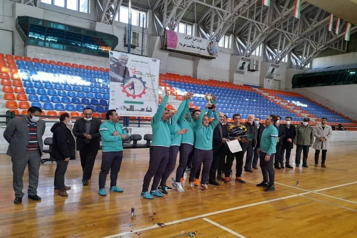 برگزاری اختتامیه مسابقات فوتسال کارکنان سازمان آموزش فنی و حرفه‌ای کشور در زنجان