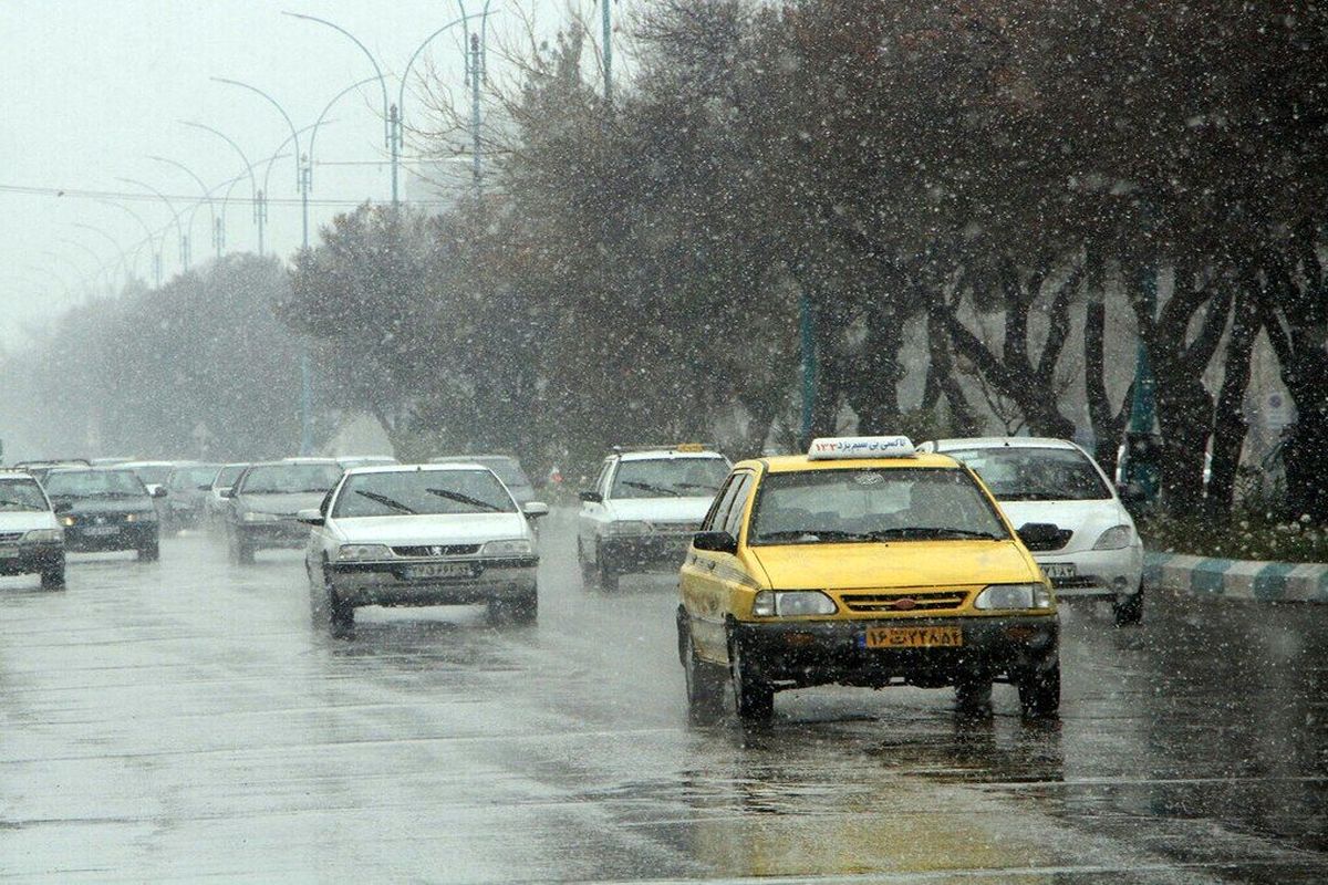 تهران تا چند ساعت آینده بارانی می‌شود